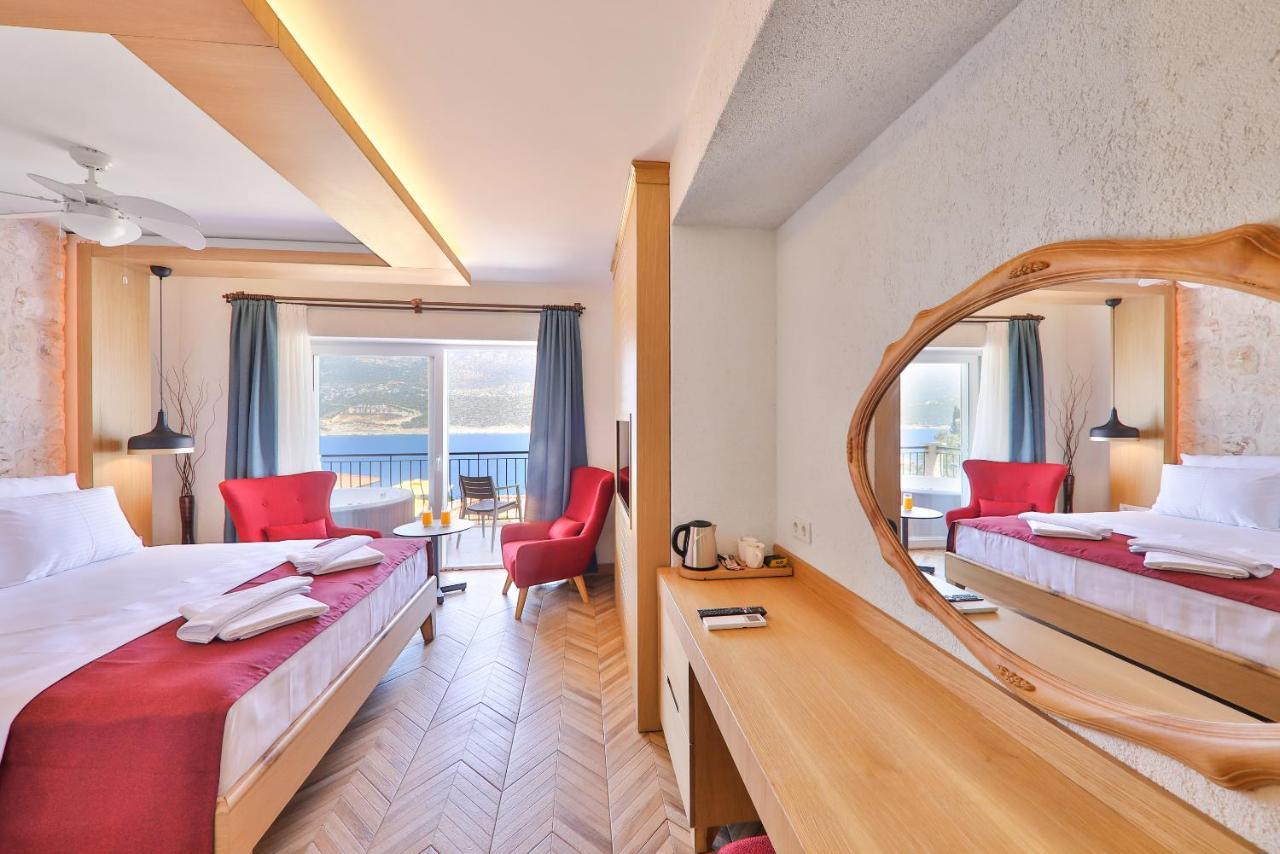 Atalante Hotel
